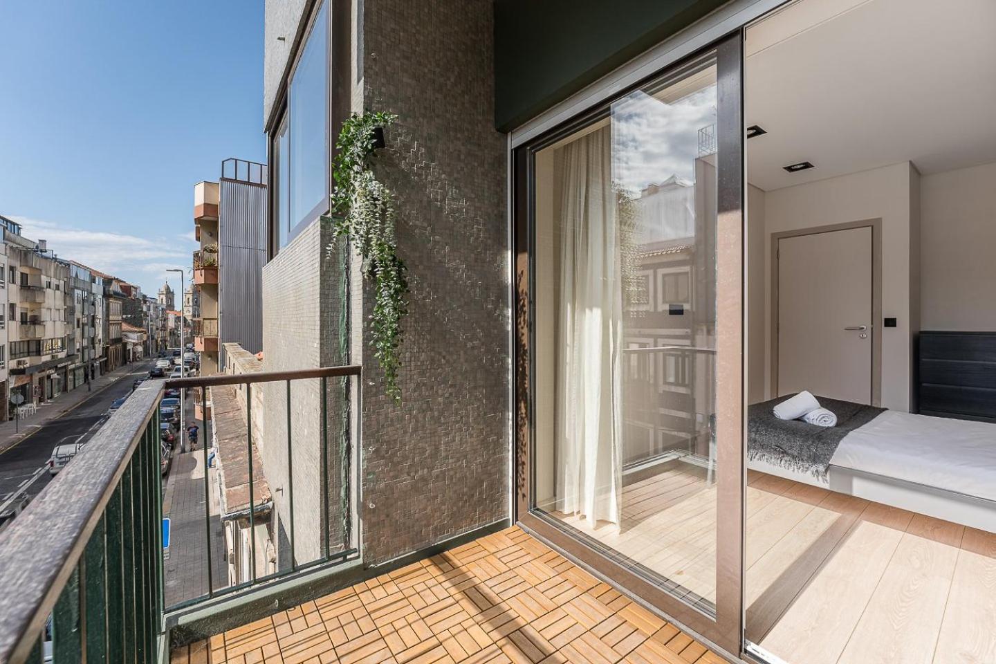 Guestready - Quental Wallpaper Near Marques Square Porto Exterior photo