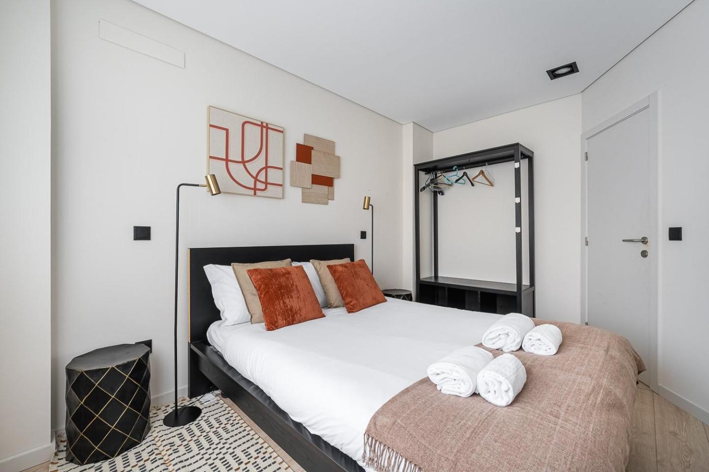 Guestready - Quental Wallpaper Near Marques Square Porto Exterior photo